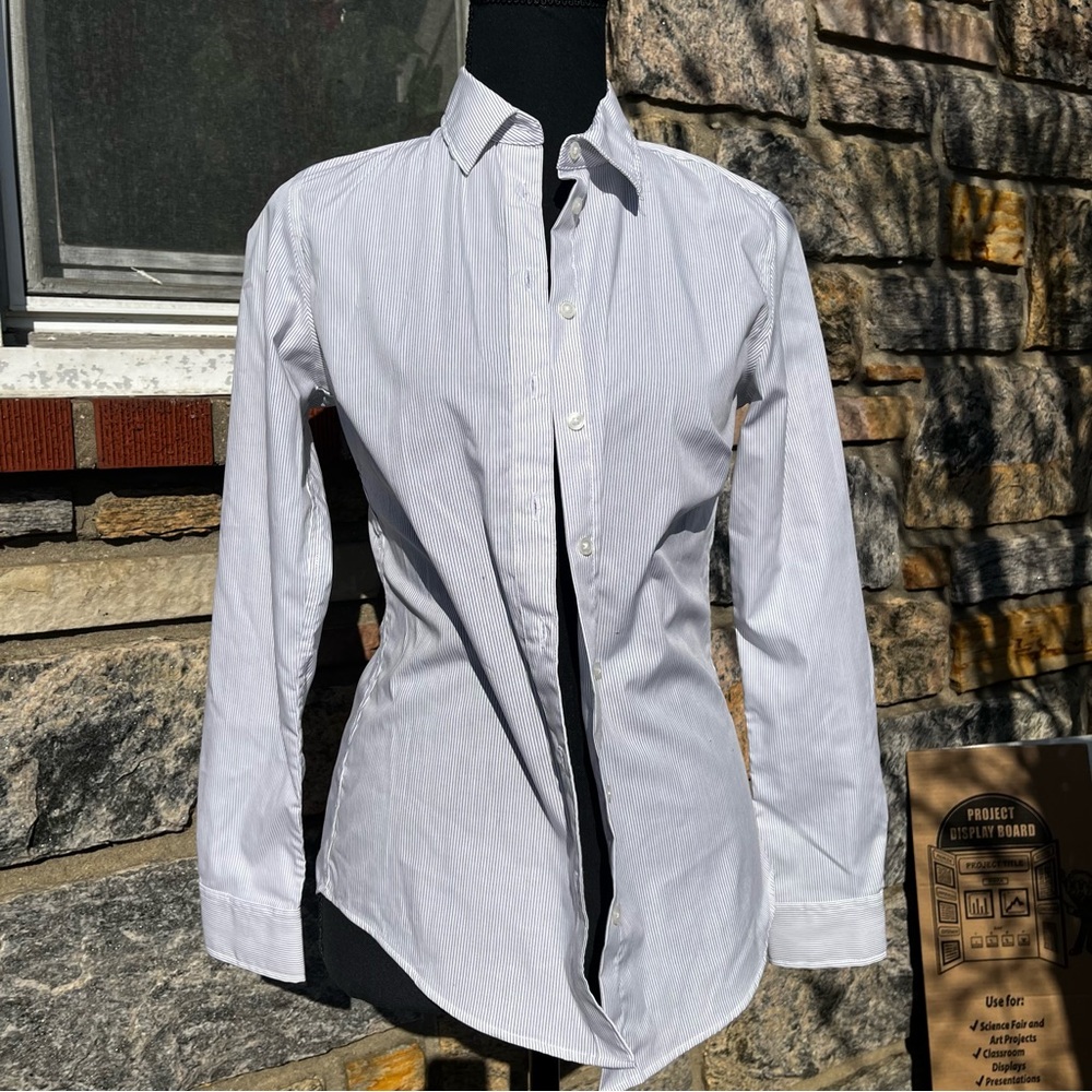 Banana republic button down pinstripe